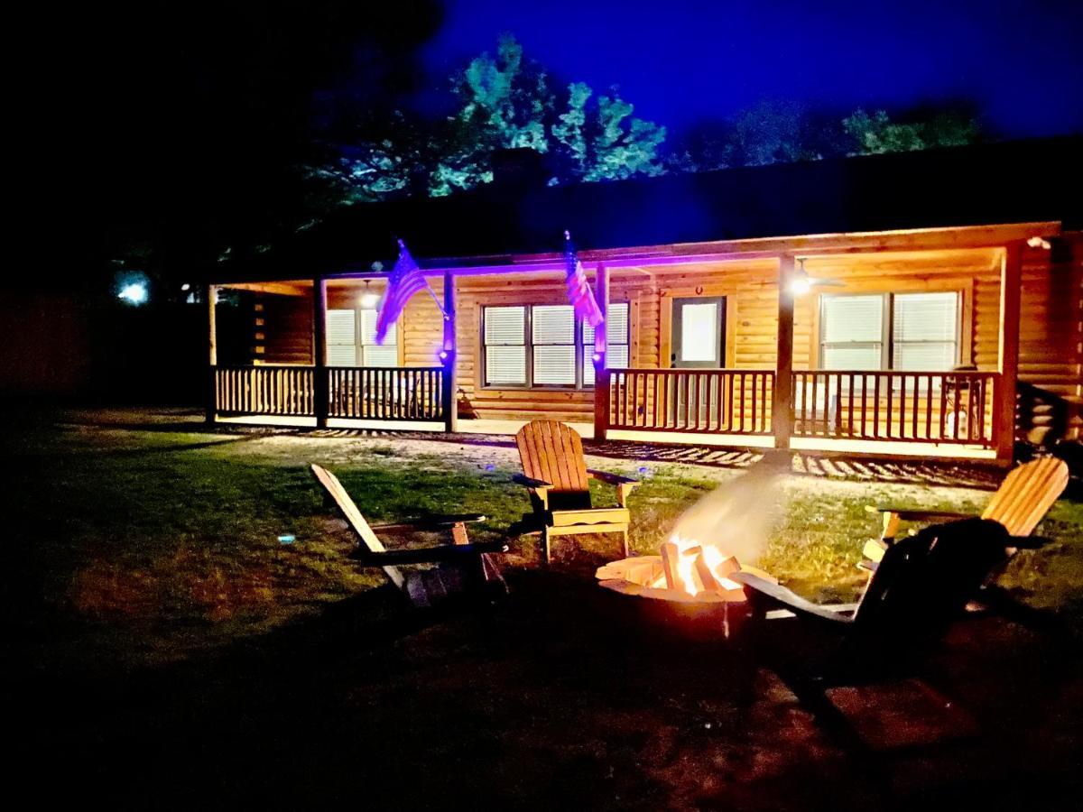 Cabin At Chitt'S Creek Emory Buitenkant foto
